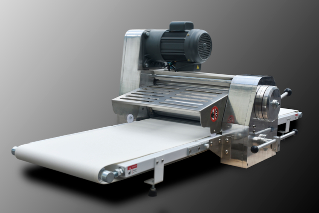 Astar Bakery Equipment Tabletop Croissant Dough Sheeter 